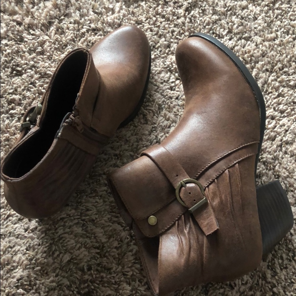 BareTraps Cognac Brown Buckle Ankle Booties